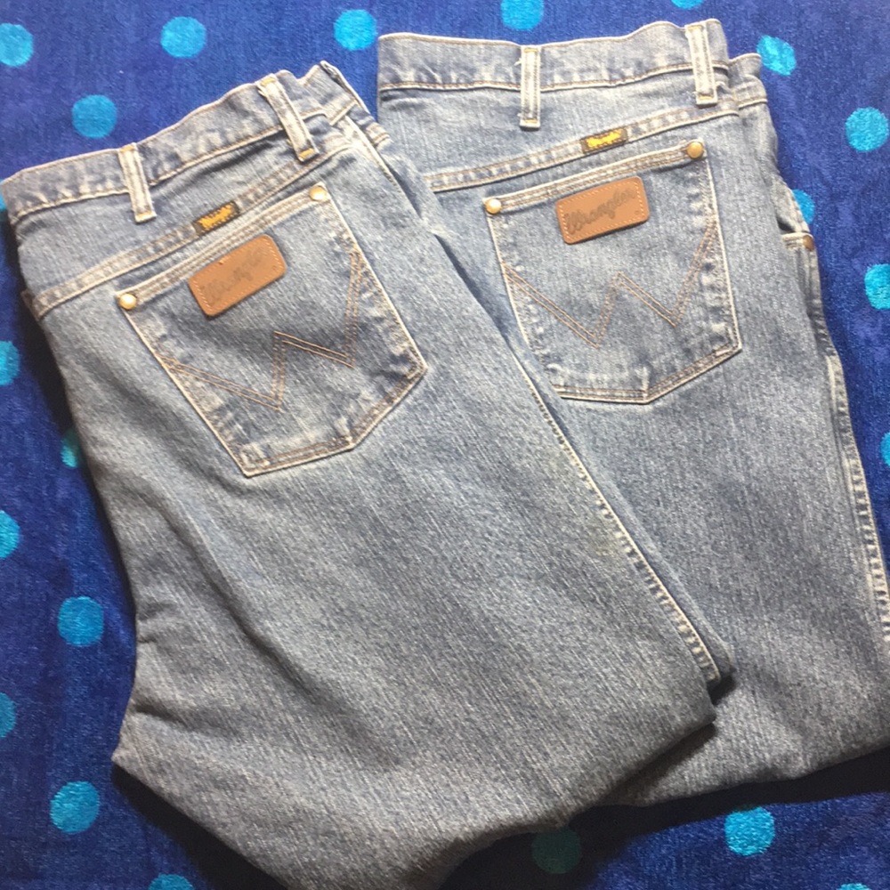 Pair of Men’s Wrangler jeans 40 x 30